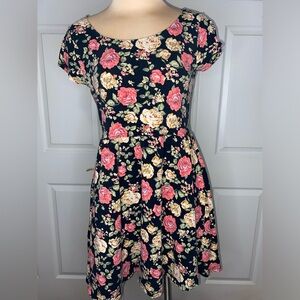 Forever 21 Black Floral Scoop-Neck Mini Dress - Pink & Yellow Roses, Spring